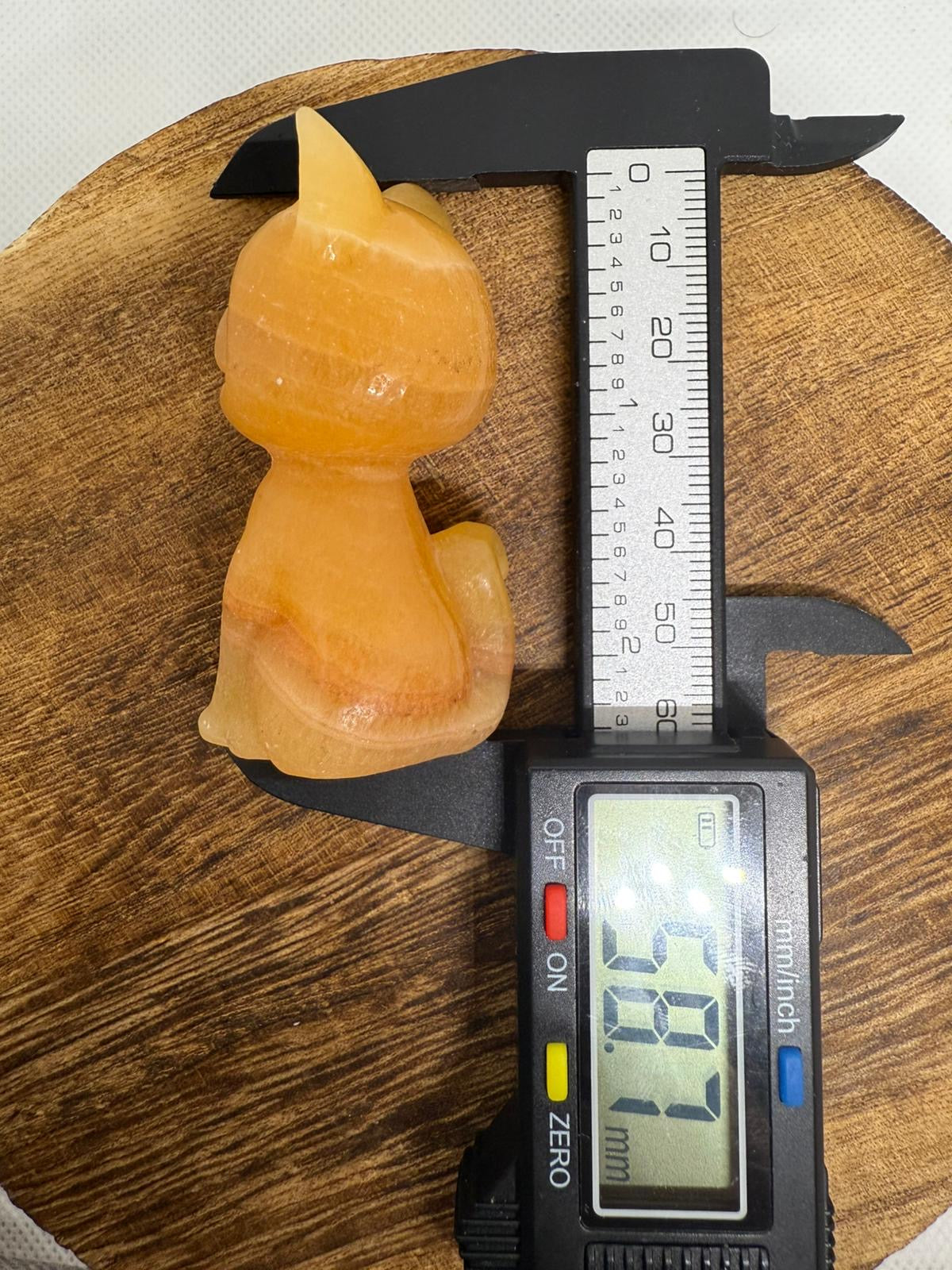 Orange calcite luna cat