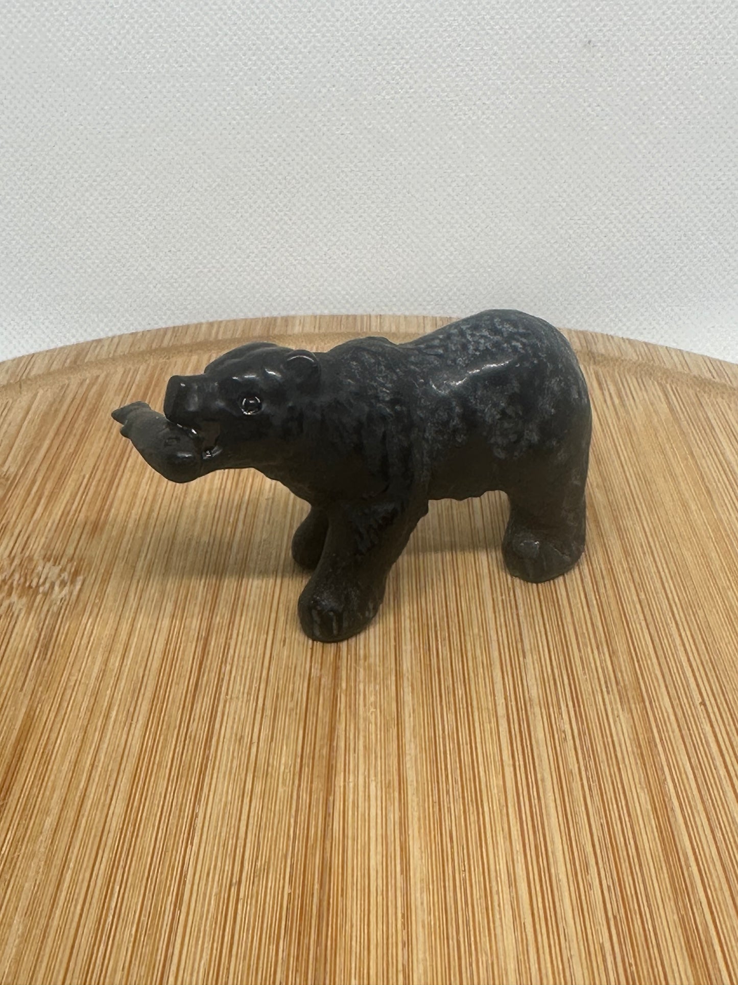 Obsidian bear