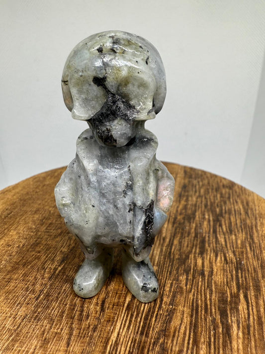Labradorite skull boy