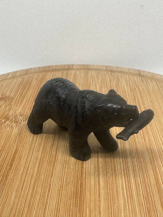 Obsidian bear