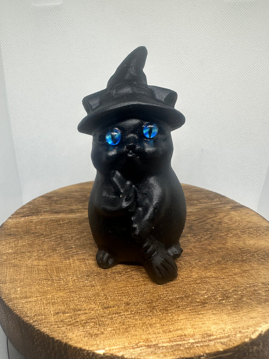 Black obsidian witches cat