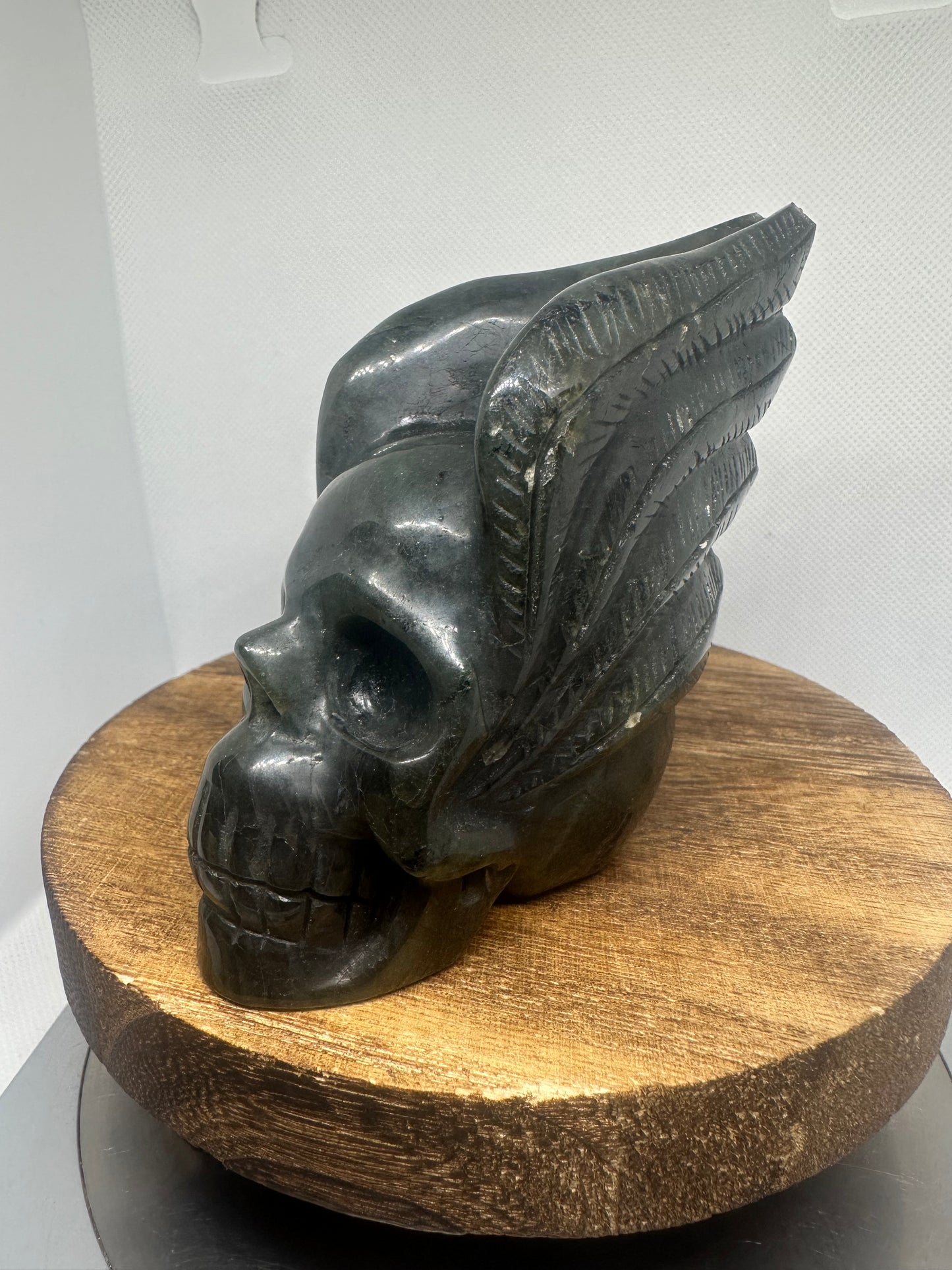 Labradorite skull