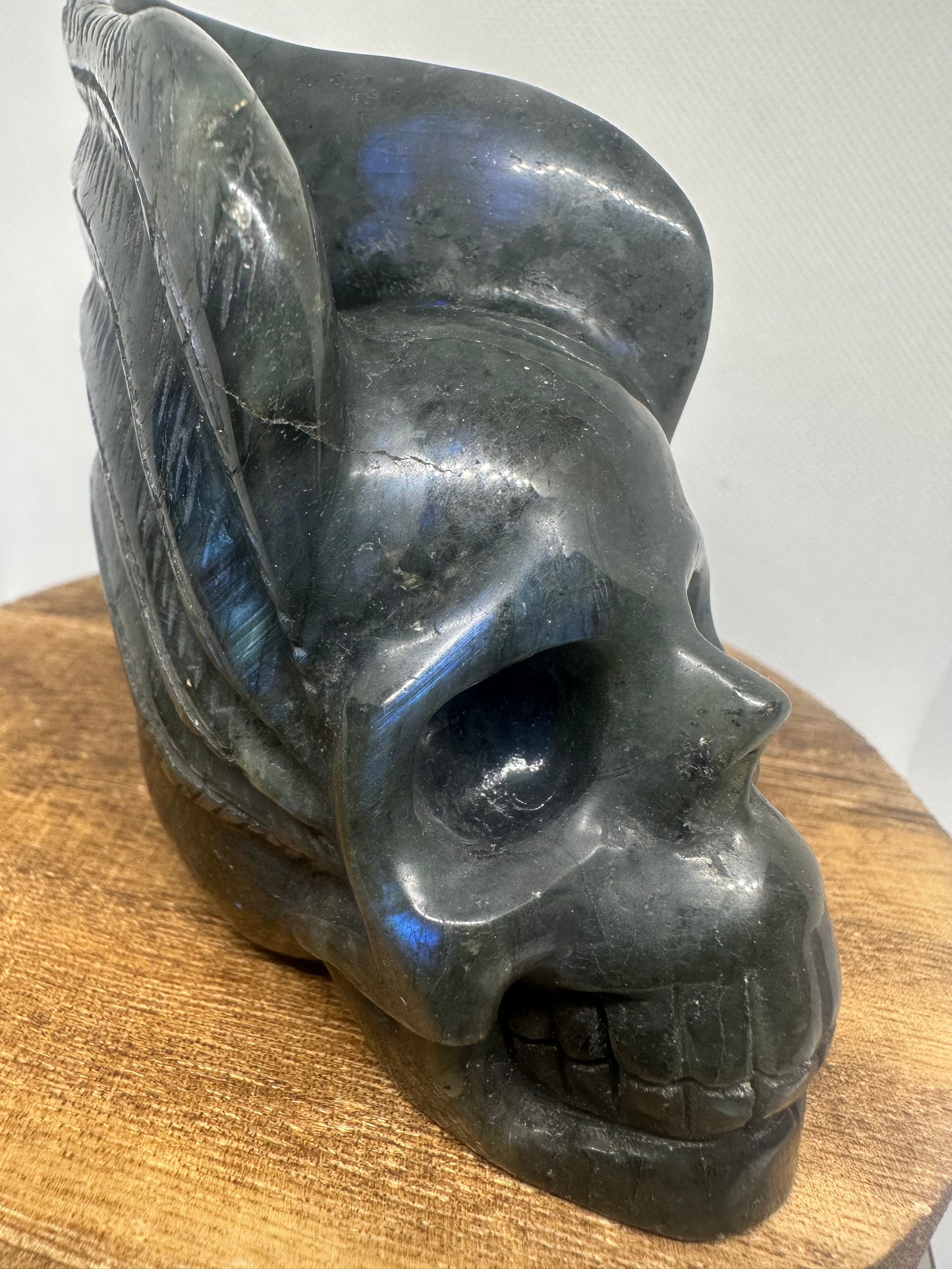 Labradorite skull